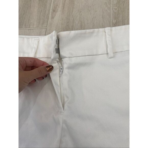 7th Avenue White Trouser Shorts Size 12 - Picture 3 of 6